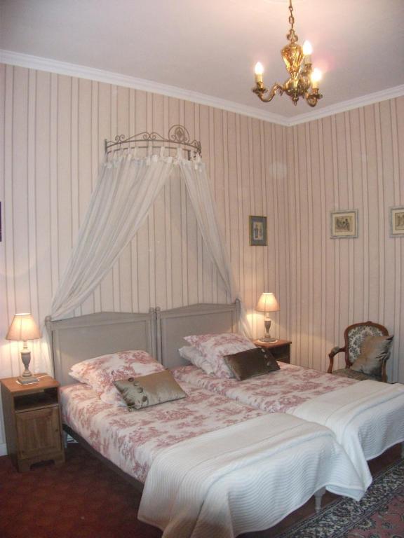 Sainte-Cécile Chateau De Belle-Vue B&B 객실 사진