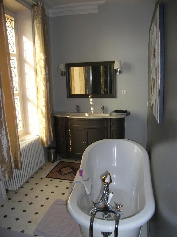 Sainte-Cécile Chateau De Belle-Vue B&B 객실 사진