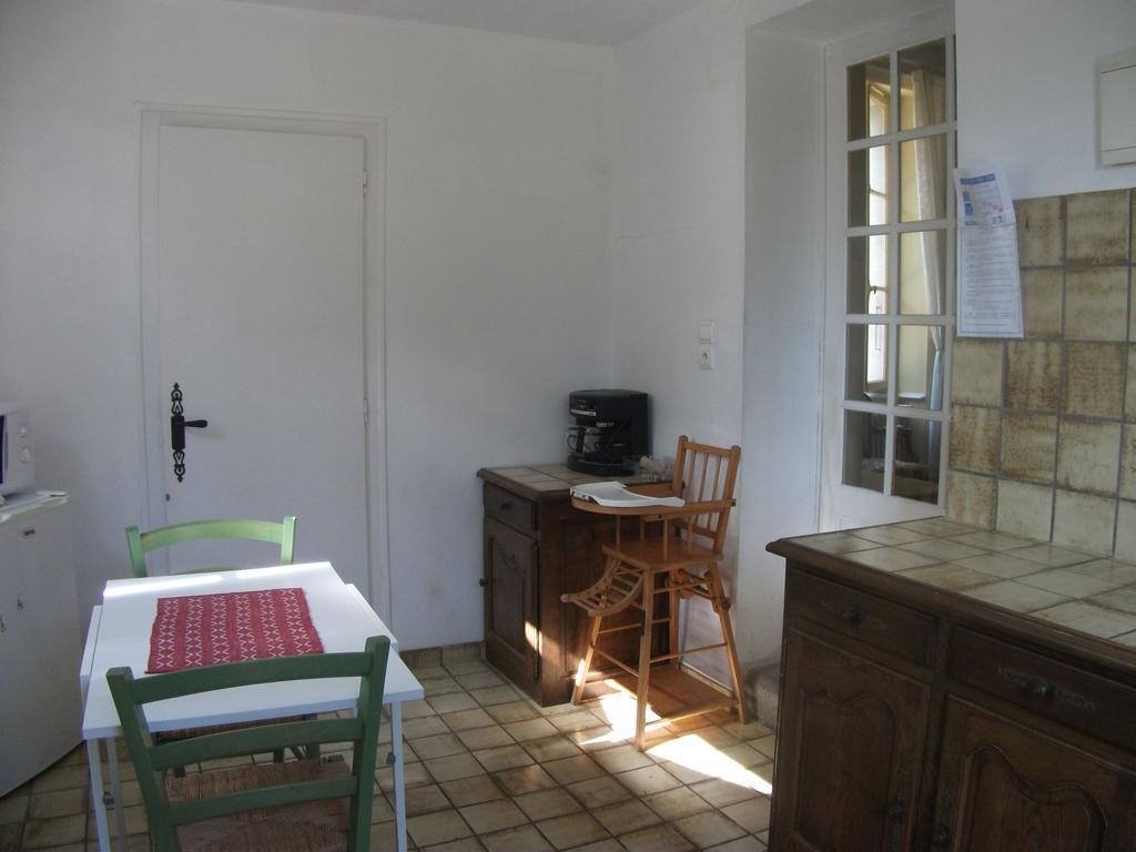 Sainte-Cécile Chateau De Belle-Vue B&B 객실 사진