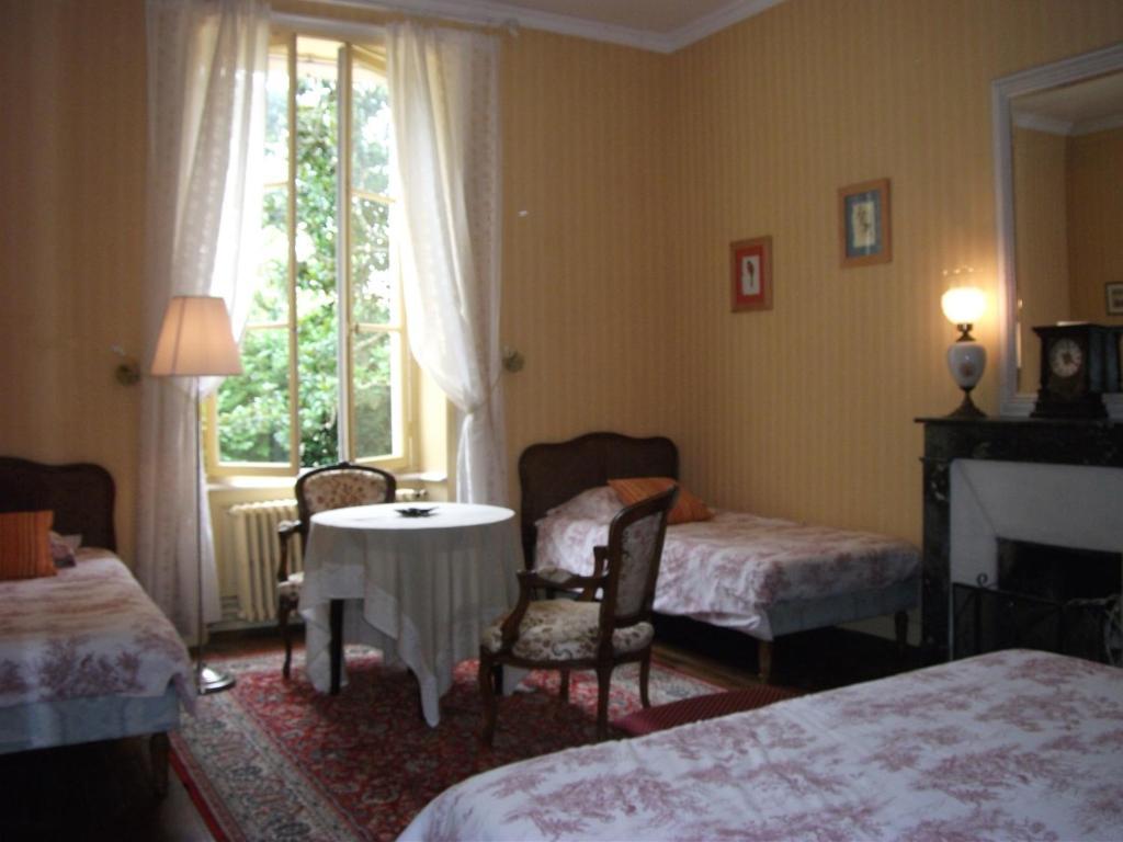 Sainte-Cécile Chateau De Belle-Vue B&B 객실 사진