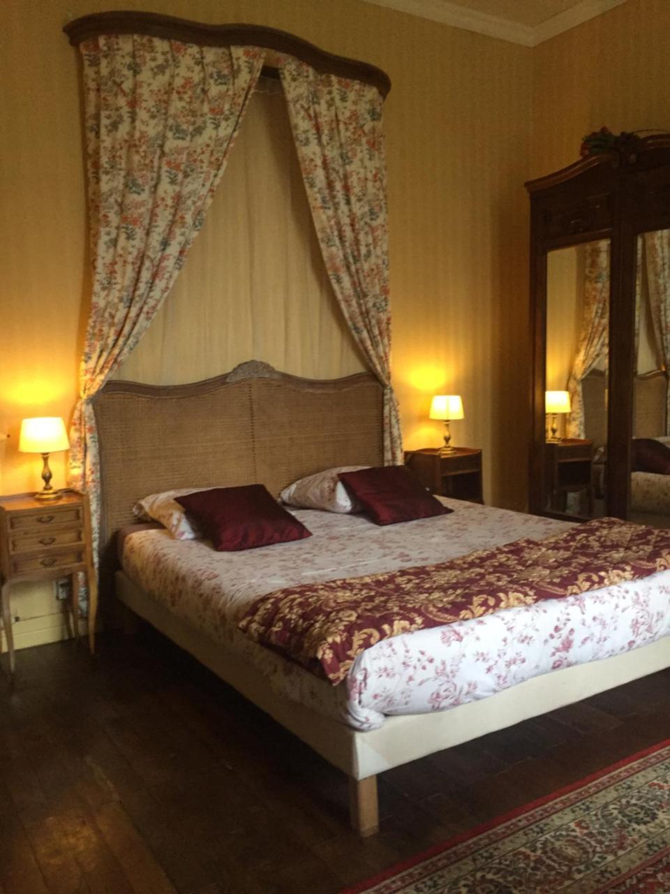 Sainte-Cécile Chateau De Belle-Vue B&B 외부 사진